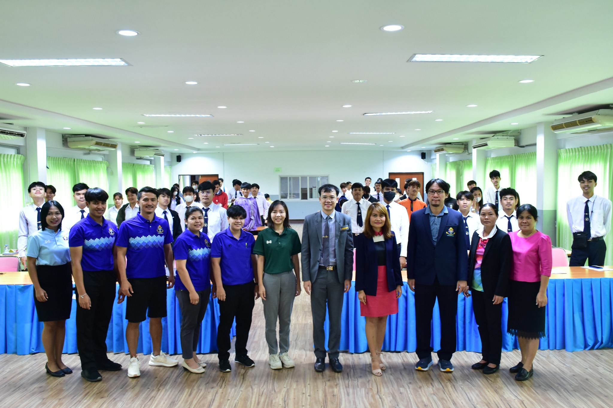 โครงการอบรมพัฒนานักศึกษาสู่ศตวรรษที่ 21